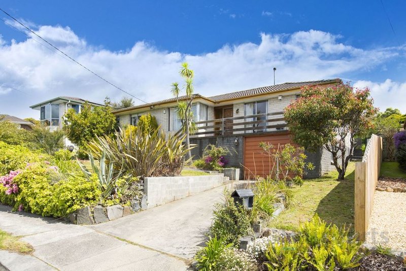 11 Moonya Drive, Kingston Beach TAS 7050