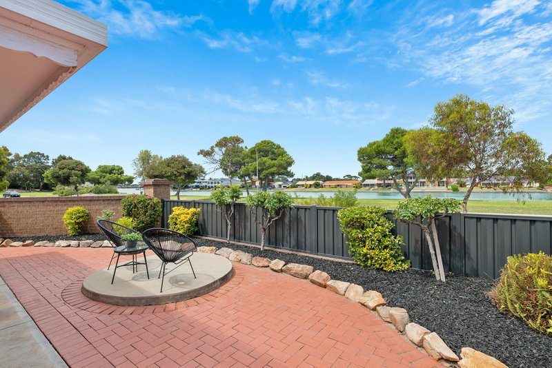 1/1 Moorea Court, West Lakes SA 5021