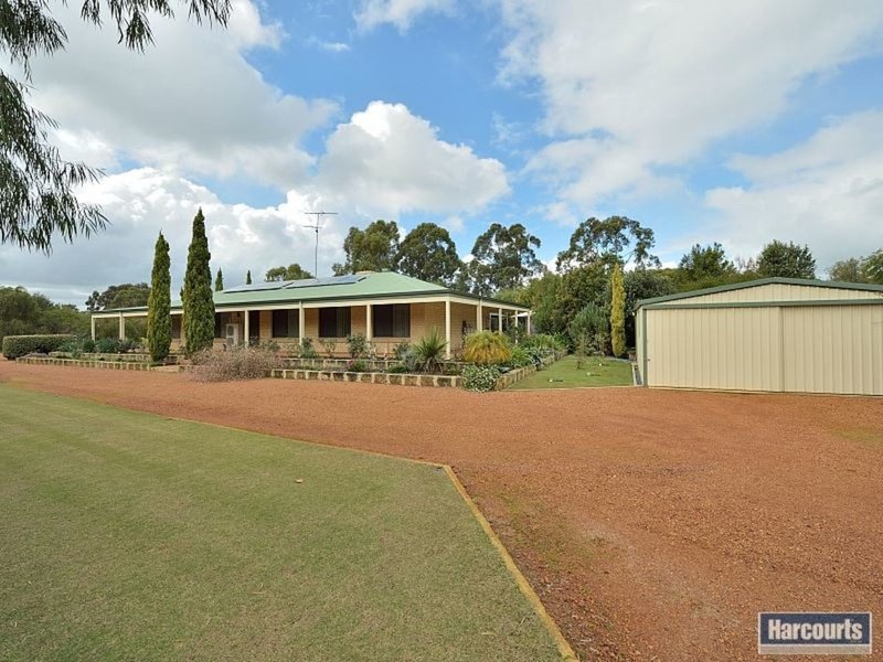 11 Moores Road, Pinjarra WA 6208