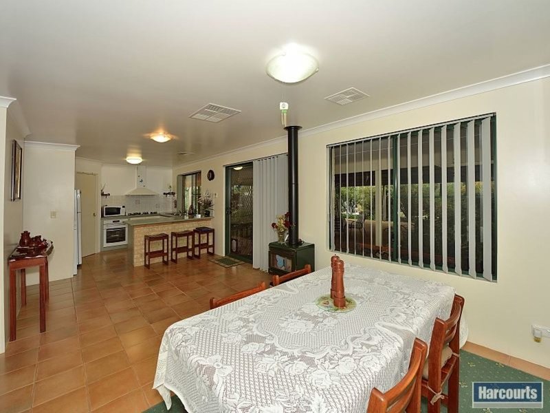 Photo - 11 Moores Road, Pinjarra WA 6208 - Image 5