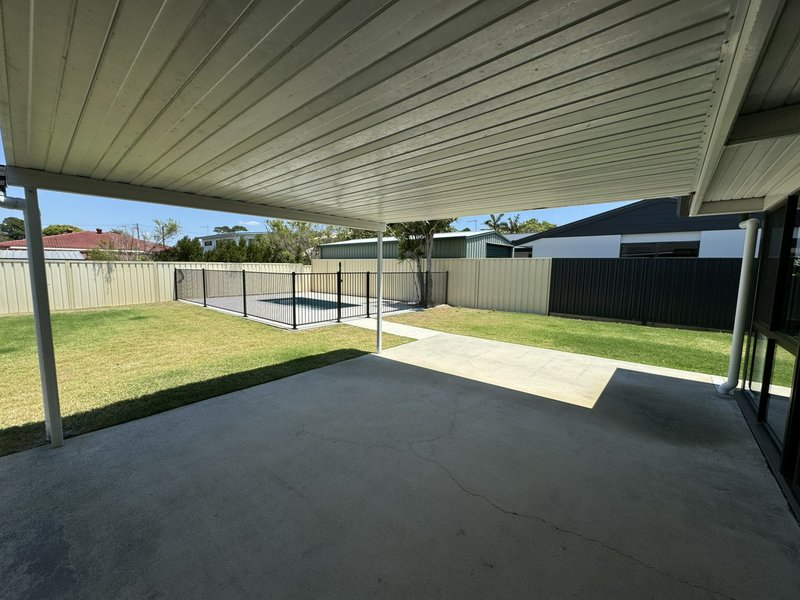 Photo - 11 Morris Street, Bongaree QLD 4507 - Image 14