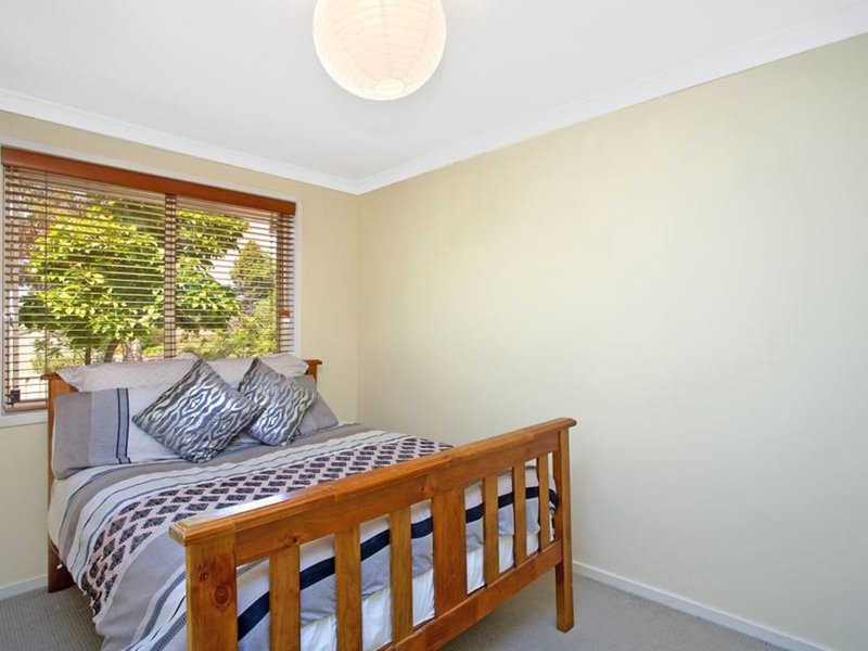 Photo - 11 Moseley Place, Kambah ACT 2902 - Image 6