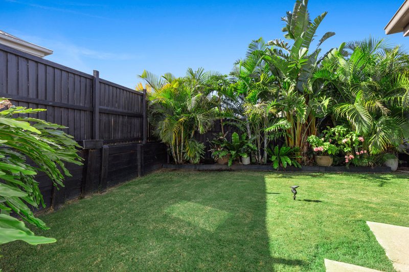 Photo - 11 Mossvale Drive, Wakerley QLD 4154 - Image 6