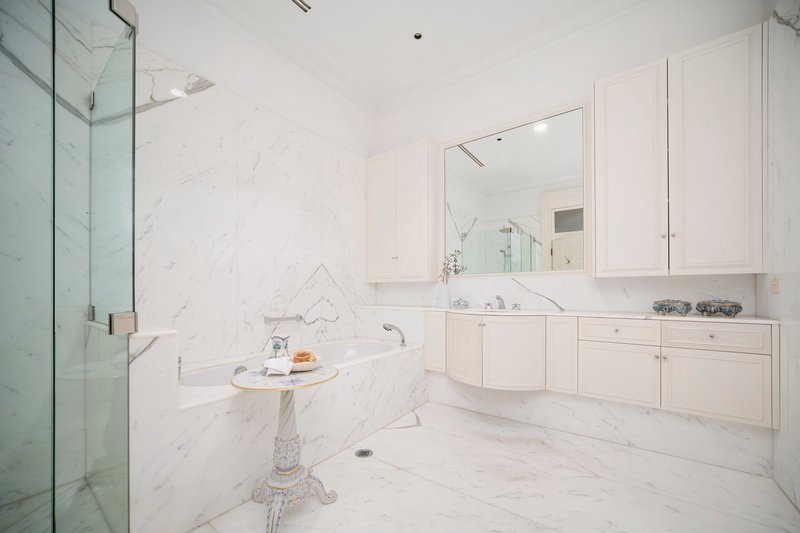 Photo - 1/1 Mount Adelaide Street, Darling Point NSW 2027 - Image 20