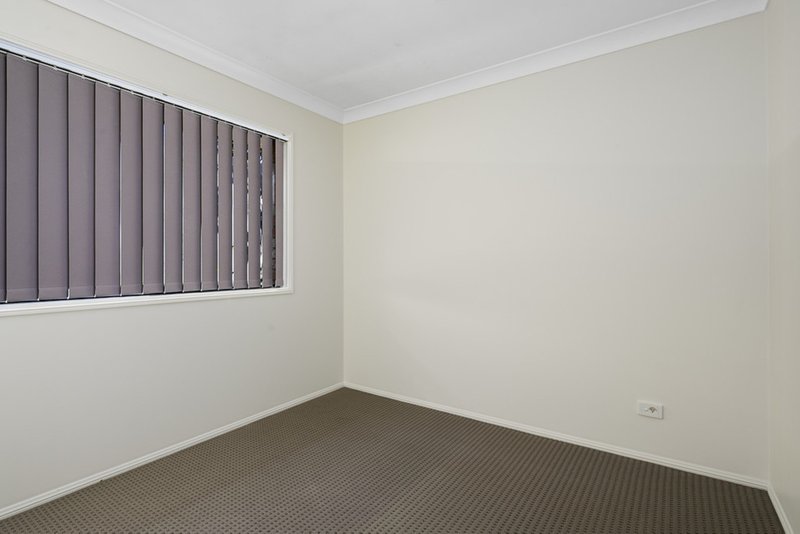 Photo - 11 Mount Flinders Place, Algester QLD 4115 - Image 10