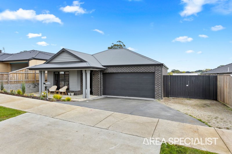 Photo - 11 Mountain Ash Drive, Korumburra VIC 3950 - Image 2