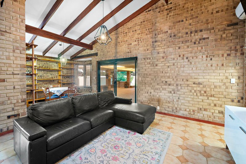 Photo - 11 Moysey Court, Parmelia WA 6167 - Image 12