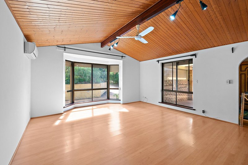 Photo - 11 Moysey Court, Parmelia WA 6167 - Image 15
