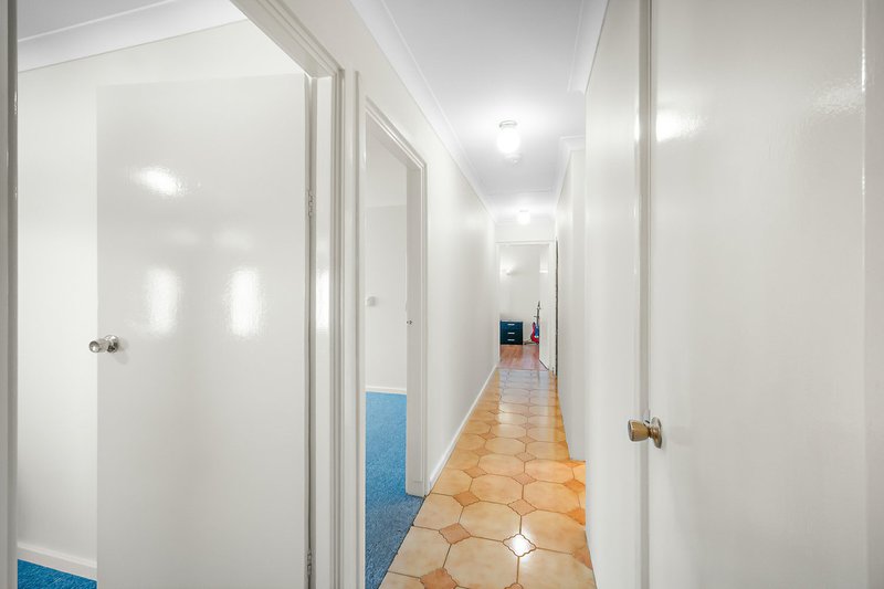 Photo - 11 Moysey Court, Parmelia WA 6167 - Image 17