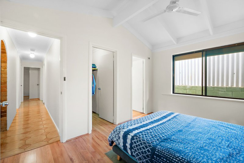 Photo - 11 Moysey Court, Parmelia WA 6167 - Image 19
