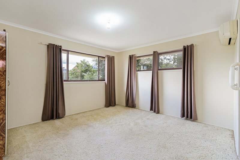 Photo - 11 Mullacor Street, Ferny Grove QLD 4055 - Image 7