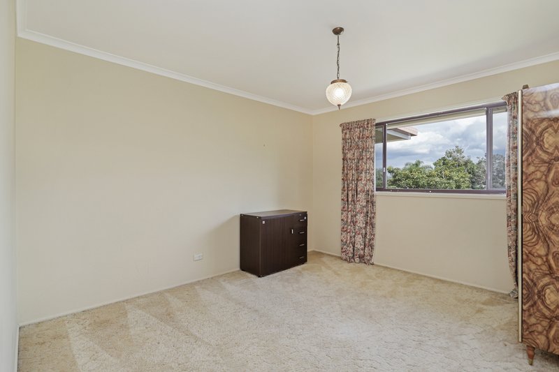 Photo - 11 Mullacor Street, Ferny Grove QLD 4055 - Image 9