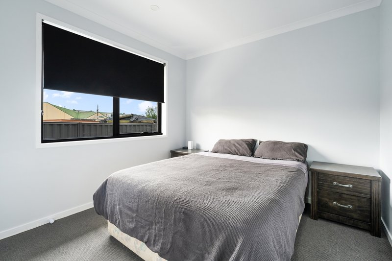 Photo - 11 Muller Lane, Lawnton QLD 4501 - Image 13