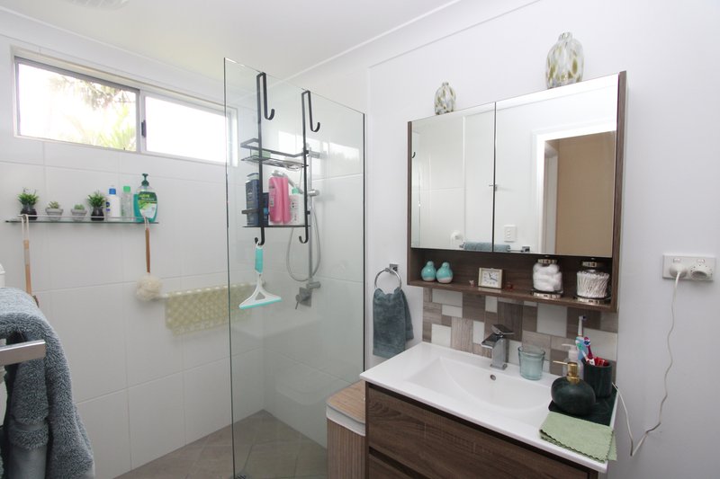 Photo - 11 Munro Street, Brandon QLD 4808 - Image 6