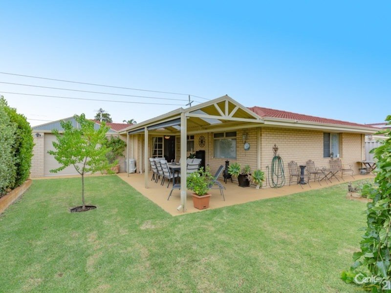 Photo - 11 Murdoch Road, Thornlie WA 6108 - Image 20