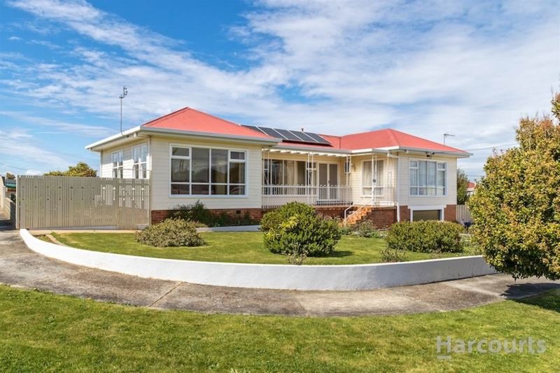 11 Murfet Crescent, Devonport TAS 7310