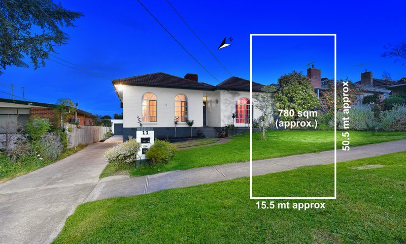 11 Murphy Street, Oak Park VIC 3046