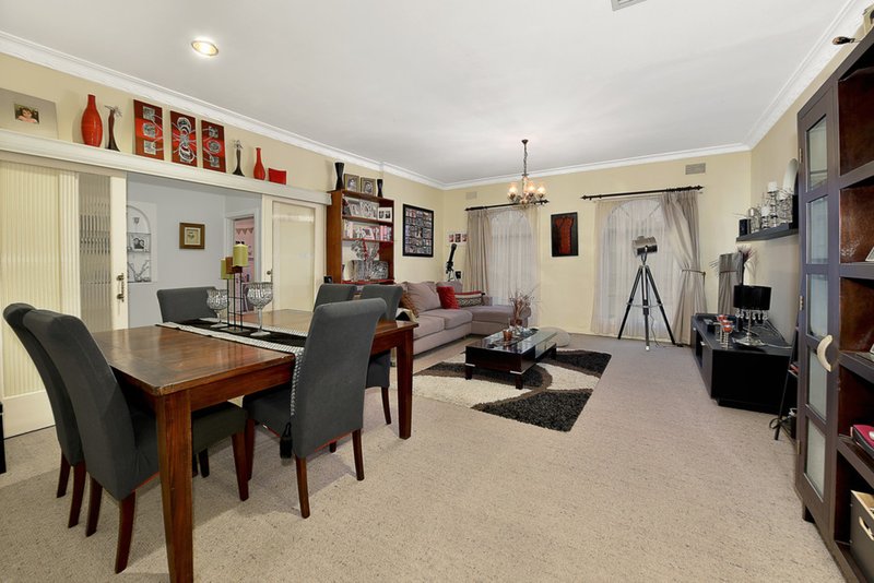 Photo - 11 Murphy Street, Oak Park VIC 3046 - Image 3