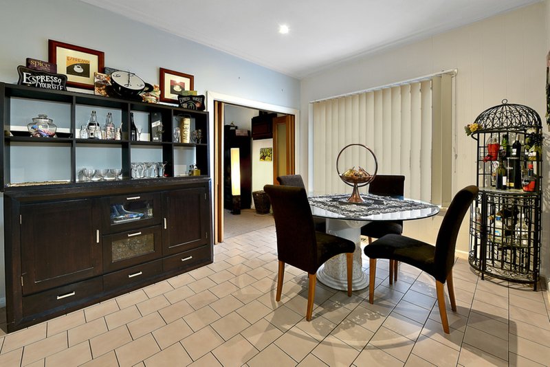 Photo - 11 Murphy Street, Oak Park VIC 3046 - Image 5