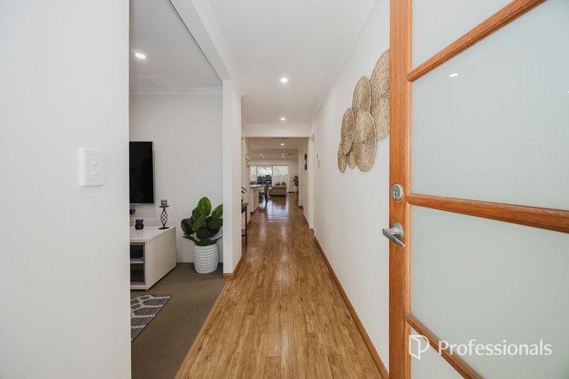 Photo - 11 Myall Fairway, Clarkson WA 6030 - Image 3