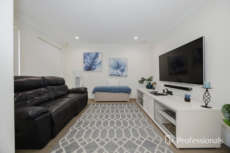 Photo - 11 Myall Fairway, Clarkson WA 6030 - Image 4