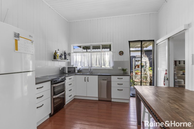 Photo - 11 Myall Street, Cooroy QLD 4563 - Image 2