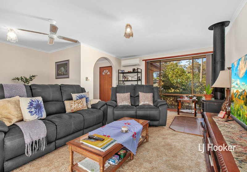 Photo - 11 Mylson Avenue, Broadford VIC 3658 - Image 2