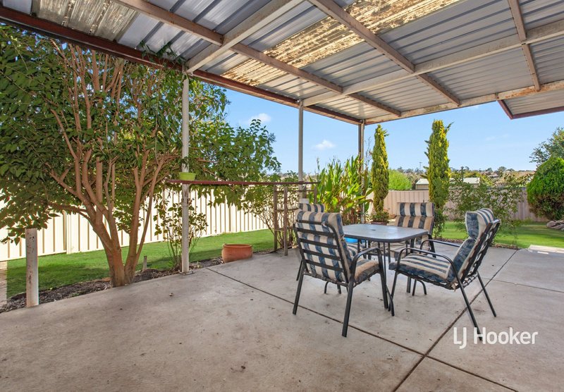 Photo - 11 Mylson Avenue, Broadford VIC 3658 - Image 7