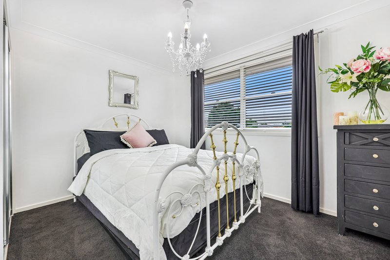 Photo - 11 Myndee Avenue, Tamworth NSW 2340 - Image 12