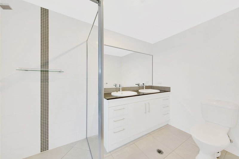 Photo - 11 Namadgi Terrace, New Auckland QLD 4680 - Image 13