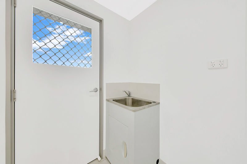 Photo - 11 Namadgi Terrace, New Auckland QLD 4680 - Image 15