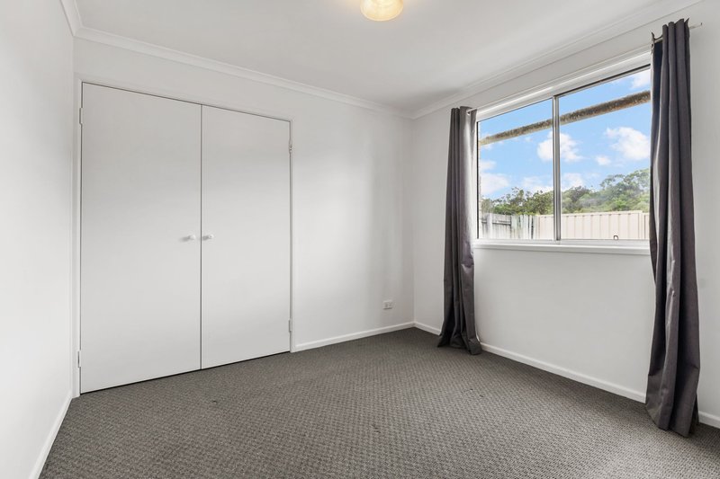 Photo - 11 Nancy Court, Deception Bay QLD 4508 - Image 5