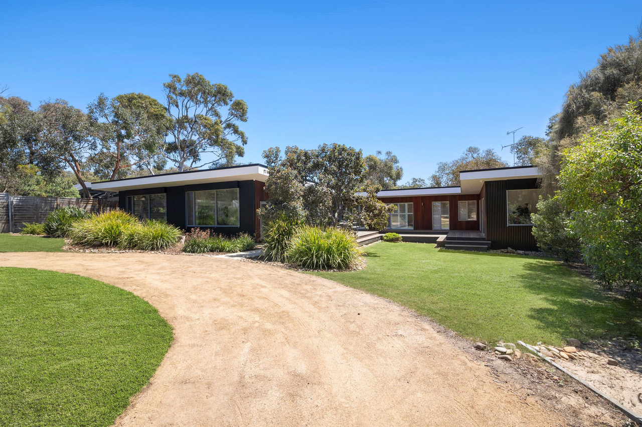 5-bedroom house at 11 NANCY STREET, Aireys Inlet VIC 3231, Surf Coast, Victoria