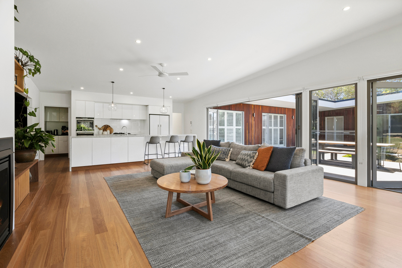 5-bedroom house at 11 NANCY STREET, Aireys Inlet VIC 3231, Surf Coast, Victoria