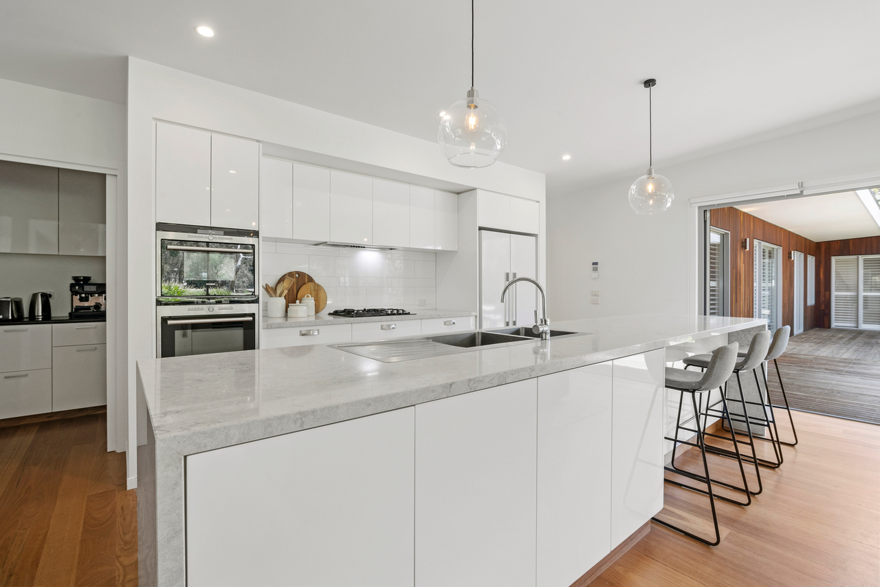 5-bedroom house at 11 NANCY STREET, Aireys Inlet VIC 3231, Surf Coast, Victoria