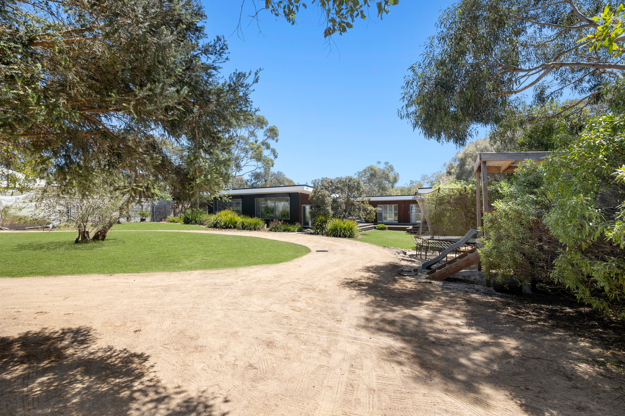 5-bedroom house at 11 NANCY STREET, Aireys Inlet VIC 3231, Surf Coast, Victoria