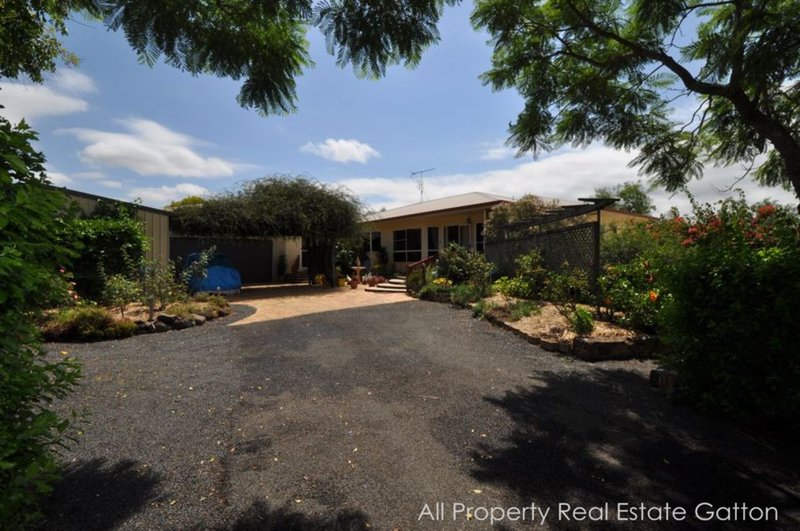 Photo - 11 Narelle Court, Plainland QLD 4341 - Image 3