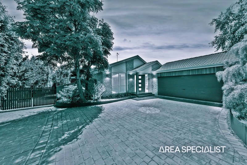 Photo - 11 Nathan Court, Pakenham VIC 3810 - Image