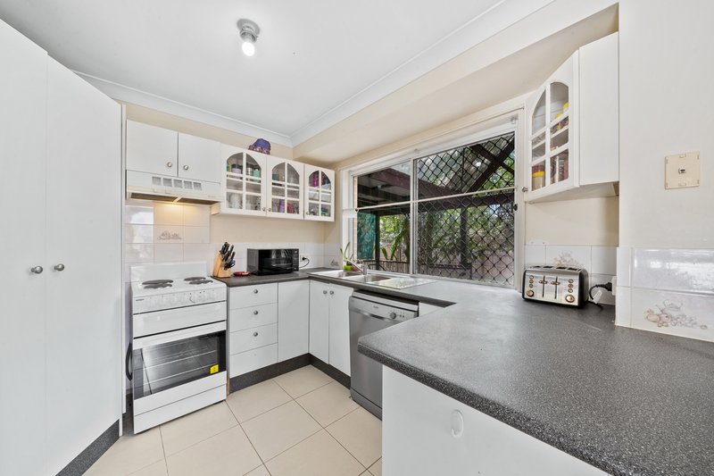 Photo - 11 Natone Court, Edens Landing QLD 4207 - Image 7