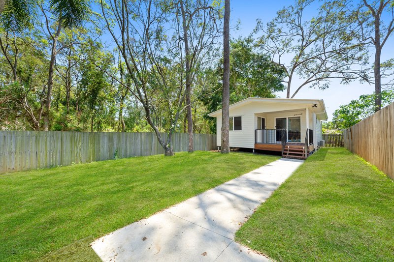 Photo - 11 Natone Court, Edens Landing QLD 4207 - Image 13