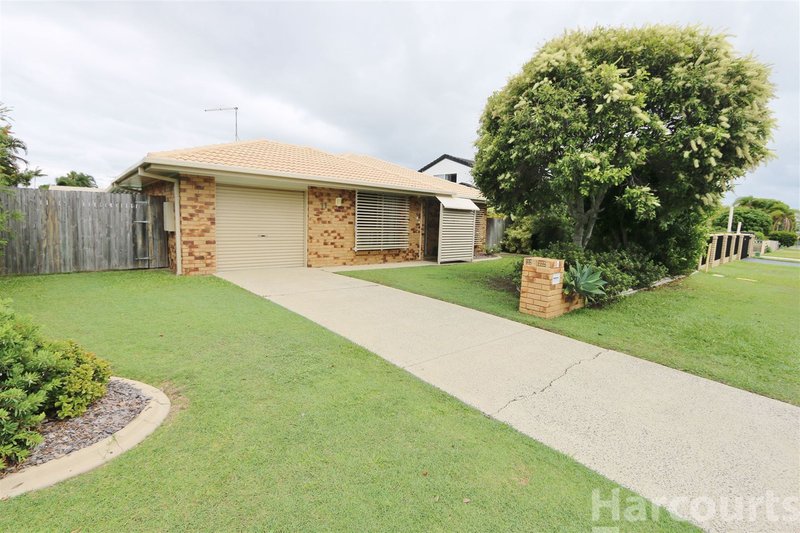 Photo - 11 Nelson Street, Sandstone Point QLD 4511 - Image 1