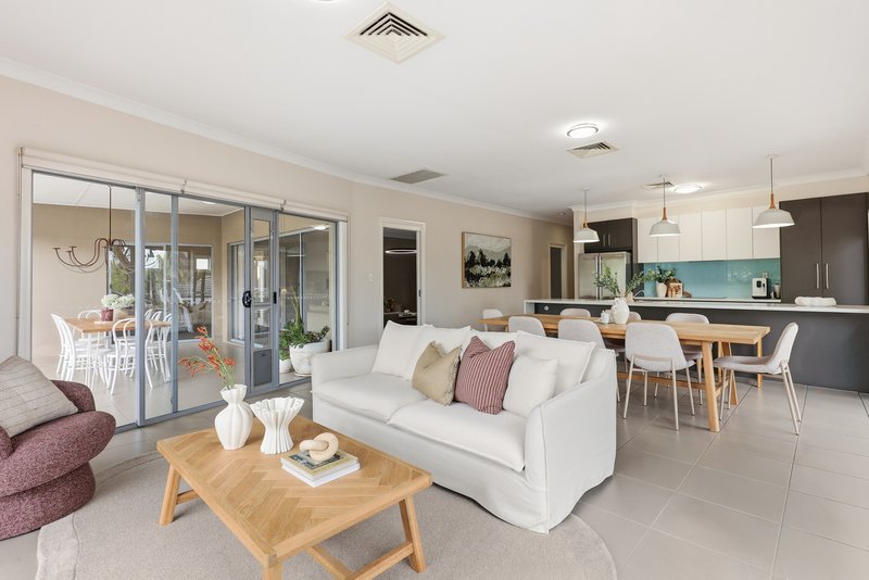 Photo - 11 Nicholas Paech Drive, Hahndorf SA 5245 - Image 8