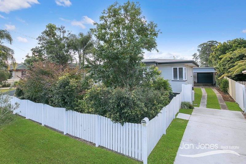 Photo - 11 Nichols Road, Kippa-Ring QLD 4021 - Image 15