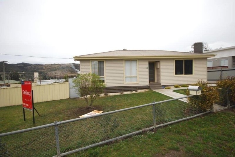 11 Nicholson Street, New Norfolk TAS 7140