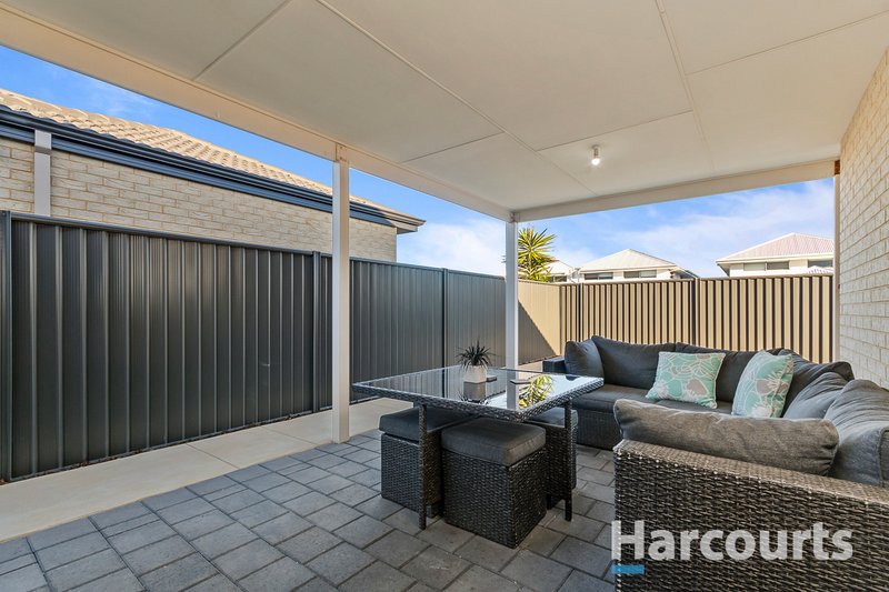 Photo - 11 Nicobar Way, Jindalee WA 6036 - Image 16