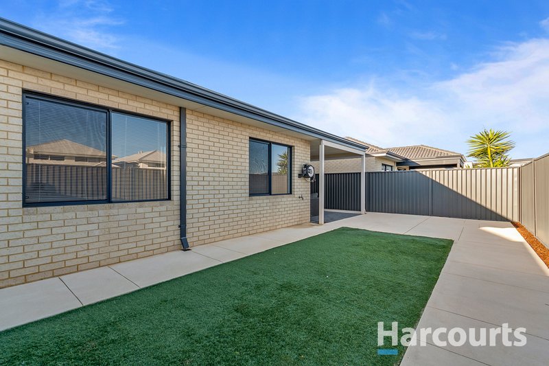 Photo - 11 Nicobar Way, Jindalee WA 6036 - Image 19