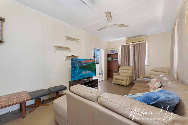 Photo - 11 Nielsen Street, Svensson Heights QLD 4670 - Image 6