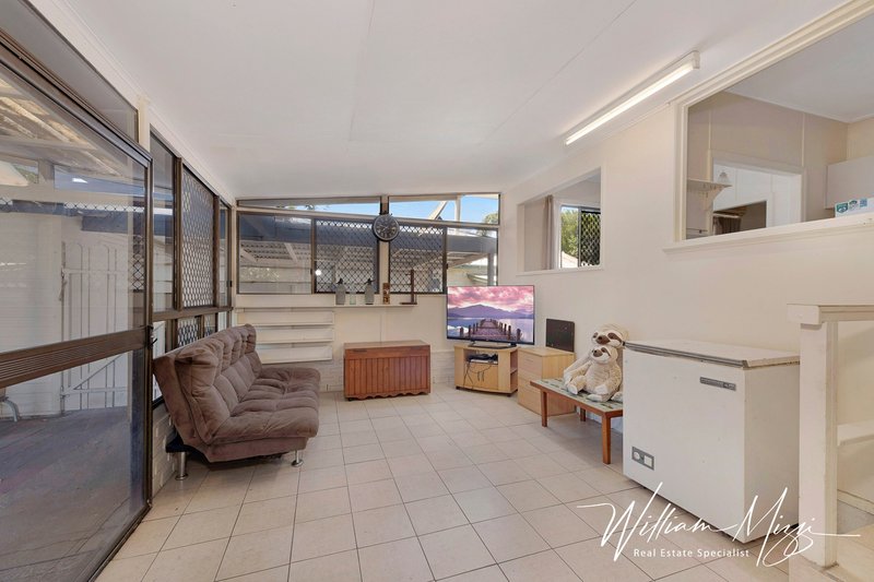 Photo - 11 Nielsen Street, Svensson Heights QLD 4670 - Image 16