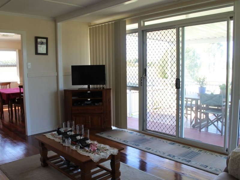 Photo - 11 Niemeyer Road, Hatton Vale QLD 4341 - Image 13