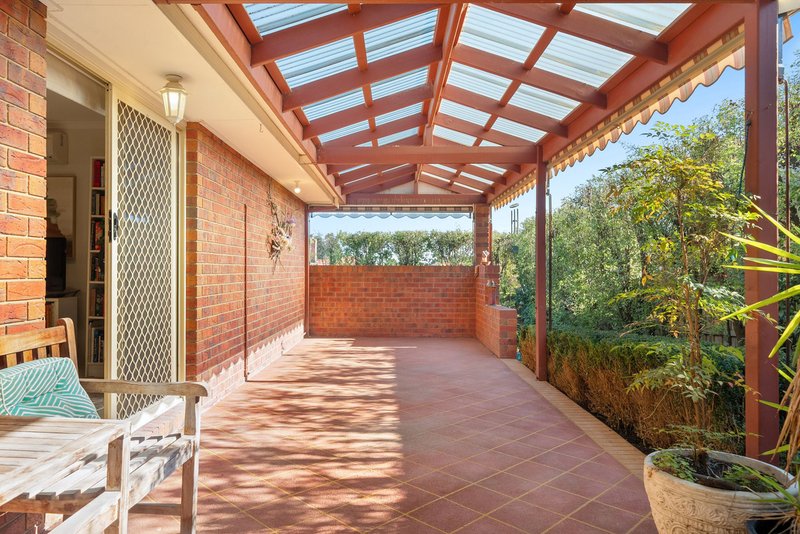 Photo - 11 Nightingale Crescent, Berwick VIC 3806 - Image 18